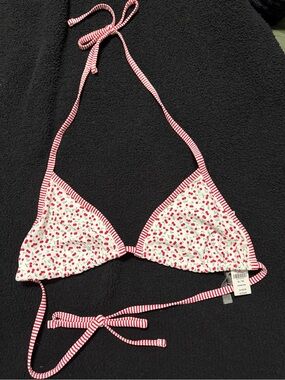 Frankie’s bikini top